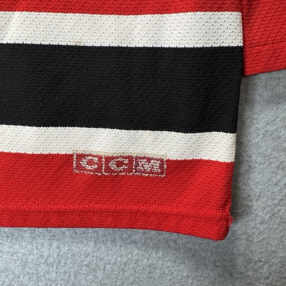 Vintage 90s CCM New Jersey Devils Jersey Mens L Red NHL Hockey Stitched STAINS - Picture 3 of 9